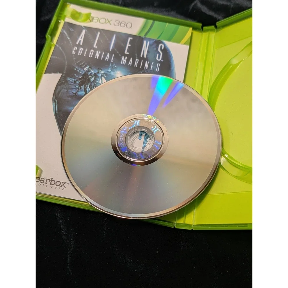 Aliens Colonial Marines Microsoft Xbox 360 2013 CIB Sega Gearbox‎ Shooter